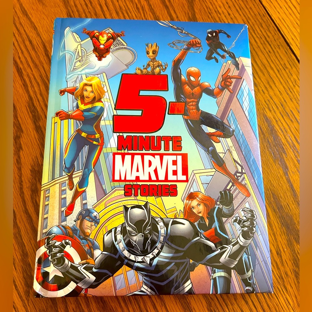 Marvel 5-Minute Stories Book
